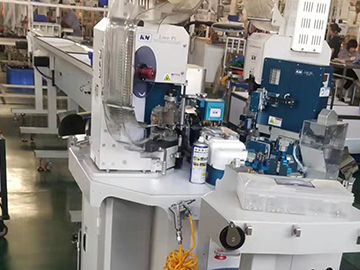 自動切斷壓接機